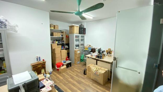 Cho thuê văn phòng 60 m2/tầng tại làng việt kiều Châu Âu, đã ngăn 2 phòng 14876785