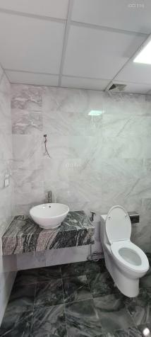 Cho thuê liền kề Ngõ 908 Kim Giang 20tr/th cố định 2-3 năm(thương lượng) cách LinhĐàm 3km 14879172