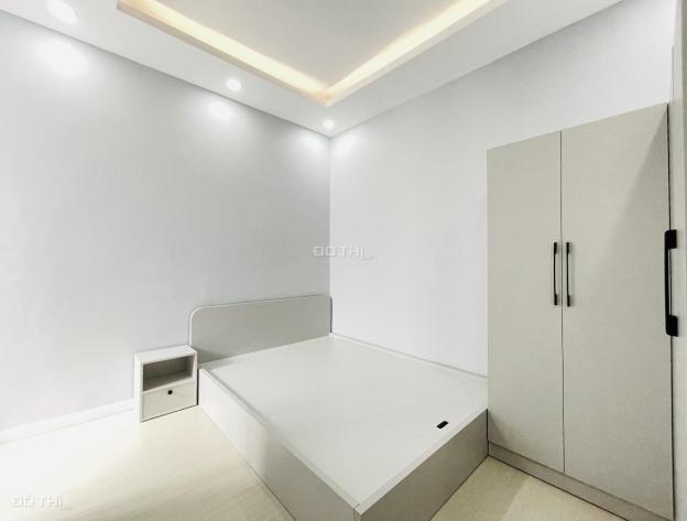 Mặt tiền hẻm 8m Lê Văn Sĩ, Tân Bình, 2.8x14, nhà mới 2 tầng chỉ hơn 7tỷ 14881185