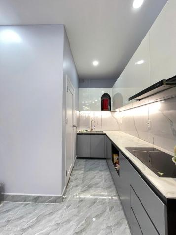 Mặt tiền hẻm 8m Lê Văn Sĩ, Tân Bình, 2.8x14, nhà mới 2 tầng chỉ hơn 7tỷ 14881185