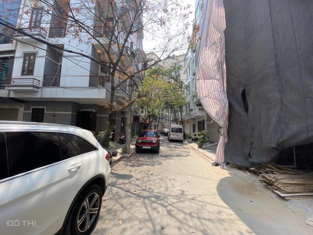 KIỆT TÁC PHÂN LÔ VIP TRUNG KÍNH – 2 Ô TÔ – NỘI THẤT TIỀN TỶ – VỊ TRÍ KHÔNG CÓ CĂN THỨ 2 14882832