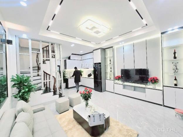 Chỉ 9,8 tỷ nhà mặt ngõ Hai Bà Trưng. 3 nhà ra phố. Kinh doanh - ô tô đỗ cửa - lô góc 14885243