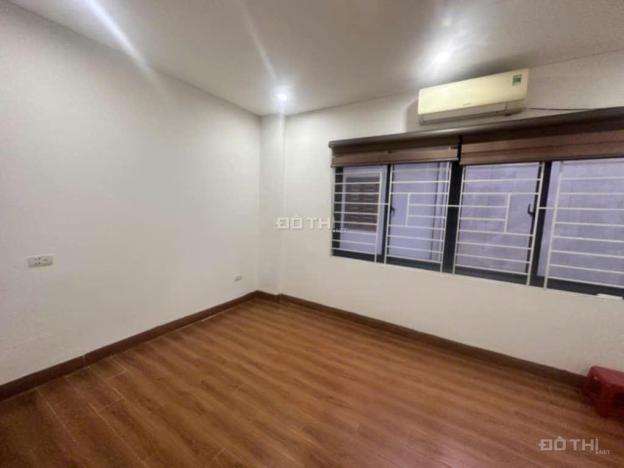 Bán nhà Bồ Đề, Long Biên 35m 5 tầng MT 5m 6,8 tỷ 14886756