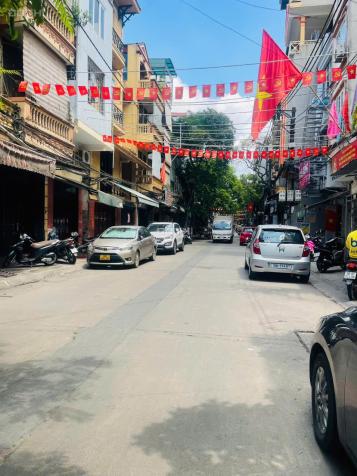 BÁN NHANH 2 NHÀ 4 TẤNG TẠI HOÀN KIẾM GIÁ RẤT RẺ 14887112