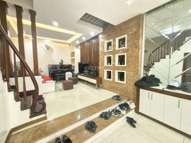 Thái Hà – Ngõ VIP – Ô tô vào nhà – Có ô chờ thang máy – Chỉ 20.6 tỷ 14890590