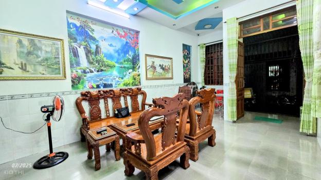 NHÀ SẠCH ĐẸP - Tường Xây 20cm Chắc Chắn - Đường Thông Xe Hơi - Phường Tân Phong, Biên Hòa, Đồng Nai 14891168