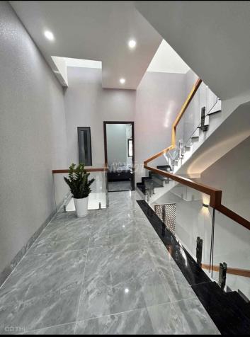 BÁN NHÀ 1 TRỆT 2 LẦU GẦN VÒNG XOAY AN PHÚ 14895104