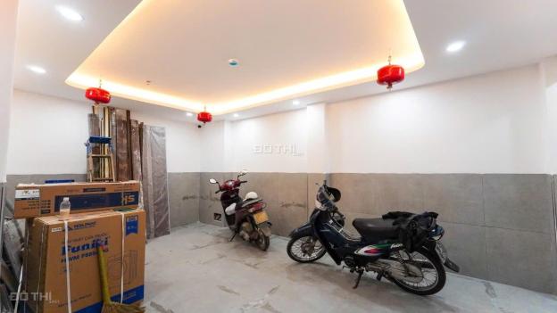 BÁN CĂN HỘ DỊCH VỤ CÓ 1 0 1 TRUNG TÂM CẦU GIẤY - NGÕ Ô TÔ - GIÁ 24,5 TỶ TL TRỰC TIẾP 14895886