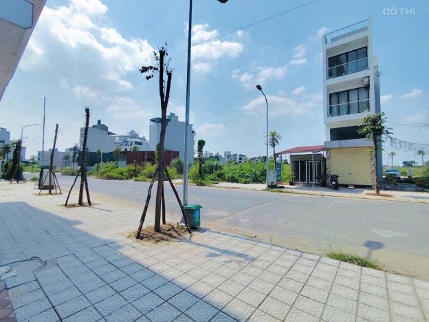 CHỦ ĐẤT BÁN GẤP LÔ 100M2 FULL THỔ CƯ TRONG KHU DÂN CƯ SẦM UẤT 14896511