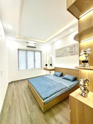 Bán nhà trung tâm Cầu Giấy 30m2 x 5 tầng giá nhỉnh 7 tỷ 14898677