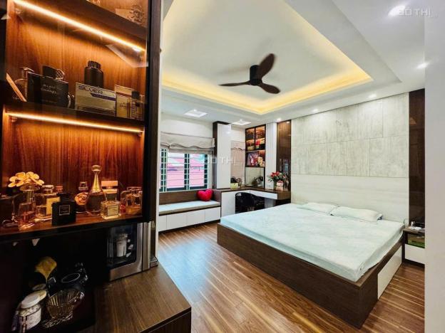 Bán nhà phân lô khu liên cơ Mỹ Đình 42m2 6 tầng 15 tỷ 14911358