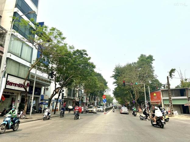 BÁN NHÀ PHỐ CHÙA BỘC - LÔ GÓC 3 MẶT TIỀN MT KHỦNG 1 NHÀ RA PHỐ PHÂN LÔ Ô TÔ VÒNG QUANH KD ĐỈNH 14912552