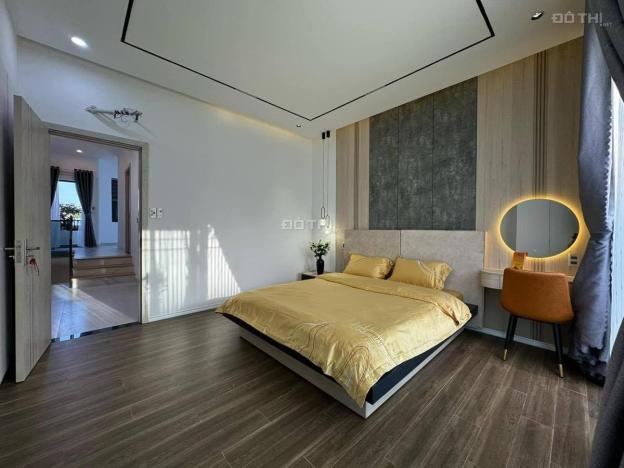 BÁN NHÀ PHỐ CHÙA BỘC - LÔ GÓC 3 MẶT TIỀN MT KHỦNG 1 NHÀ RA PHỐ PHÂN LÔ Ô TÔ VÒNG QUANH KD ĐỈNH 14912552