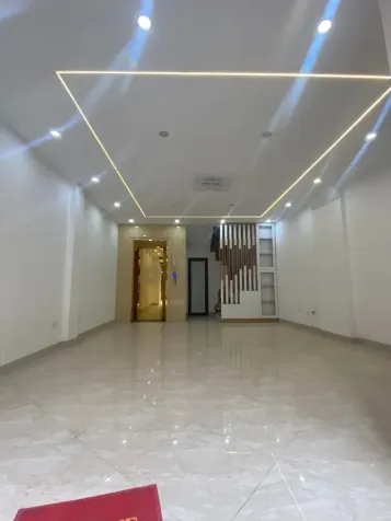 BÁN NHÀ ĐẸP PHÂN LÔ QUÂN ĐỘI PHỐ HOÀNG VĂN THÁI – LÔ GÓC 2 MẶT NGÕ – CÁCH Ô TÔ TRÁNH CHỈ 10M – 11T 14914271