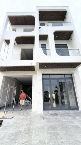 Bán nhà 1 trệt 2 lầu TT Thủ Dầu Một 14914785