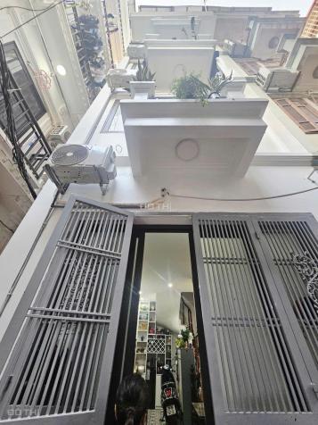 Hồ Tùng Mậu Cầu Giấy 30m2 5 tầng lô góc giá 8 tỷ 14916466