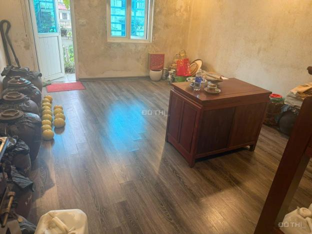 Chính chủ bán nhà mặt phố 146m2- 4 tầng, đang kinh doanh tốt, 1 mặt tiền, 1 mặt thoáng. 14917894