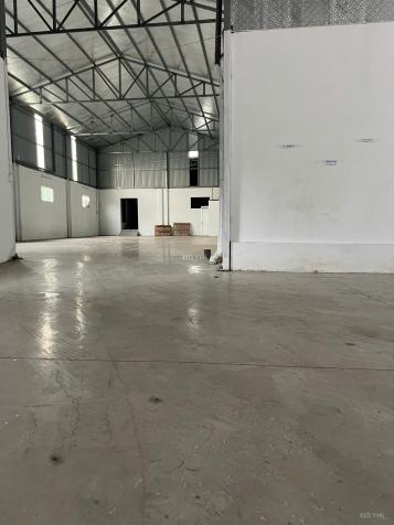 KHO, XƯỞNG 400m CHO THUÊ Tại.CỰ KHỐI. LONG BIÊN. HÀ NỘI 14921821