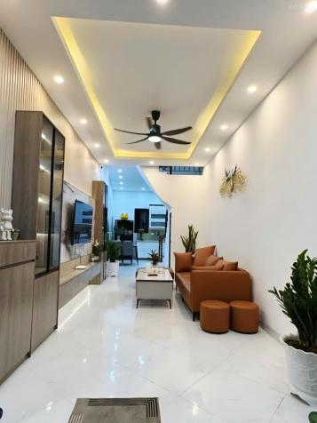 Cực hiếm nhà đẹp Đội Cấn ngõ thông ô tô đỗ cổng mặt tiền rộng 45m² x 5 tầng hơn 10 tỷ 14922204