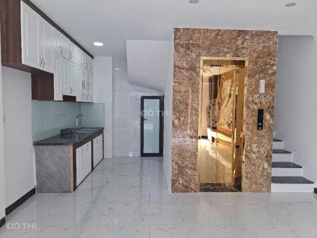 Bán nhà Nguyễn Văn Linh 6 tầng thang máy, kinh doanh, ô tô mt hơn 5m 17.3 tỷ 14922238