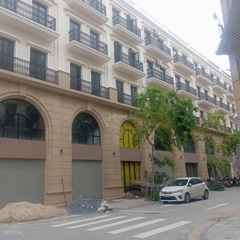 BÁN SHOPHOSE 105M X 5,5 TẰNG KINH BẮC GOLDEN GATE  CHỈ 14,5 TỶ 14922668