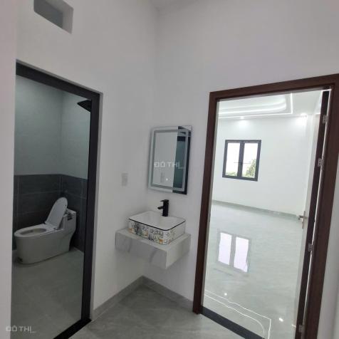 Nhà Bình Chuẩn KDC Lê Phong 1 trệt 2 lầu 14923480