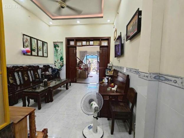 Nhà đẹp vị trí tốt gần trường đại học Kinh tế Luật tại Linh Xuân Thủ Đức - hẻm nhựa xe hơi rộng rải 14929051