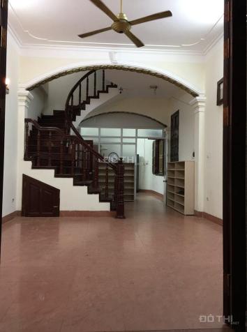 Tìm người ở ghép cản nam và nữ tuổi dưới 35 14929960