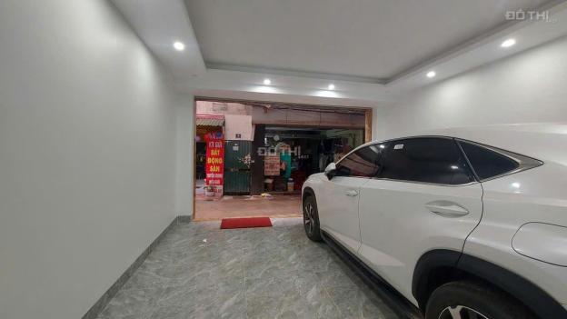 Bán nhà đường Hồ Tùng Mậu cạnh Trụ sở Phường Từ Liêm 45m 8 tầng thang máy 14930500