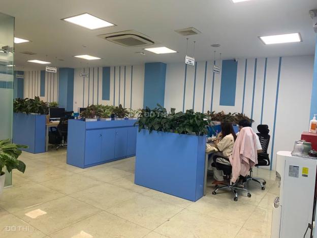 Cho thuê VP 170m2 ngay ngã tư Vạn Phúc - Tố Hữu 14932256