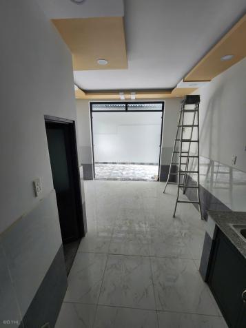 Bán nhà 1 lầu 1 trệt thiết kế đẹp 2 phòng ngủ có ban công và sân đậu xe gần chợ có nước máy 14937696