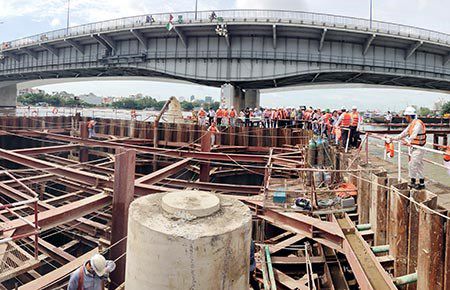 Tuyến Metro số 1: Tiến độ  chậm vì giải phóng mặt bằng