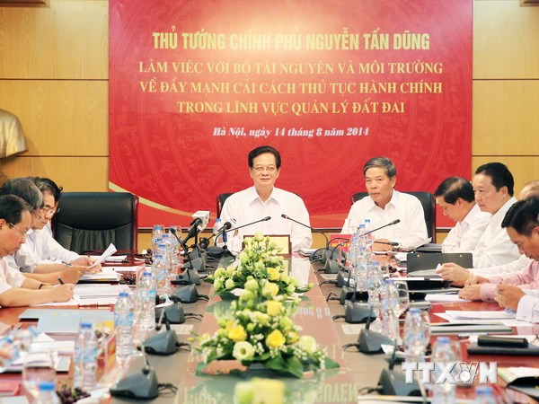 Thủ tướng yêu cầu phải công bố thủ tục hành chính về đất đai trong tháng chín